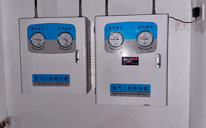 医用气体氧气二级减压箱安装技术要求与规范